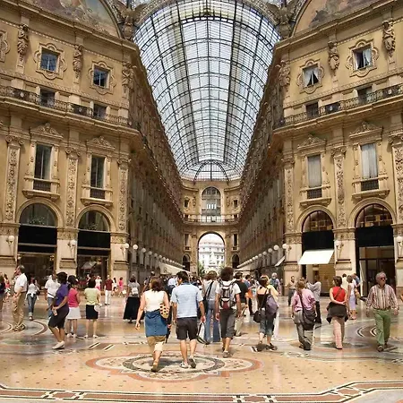 Apartment Suitelowcost Donatello